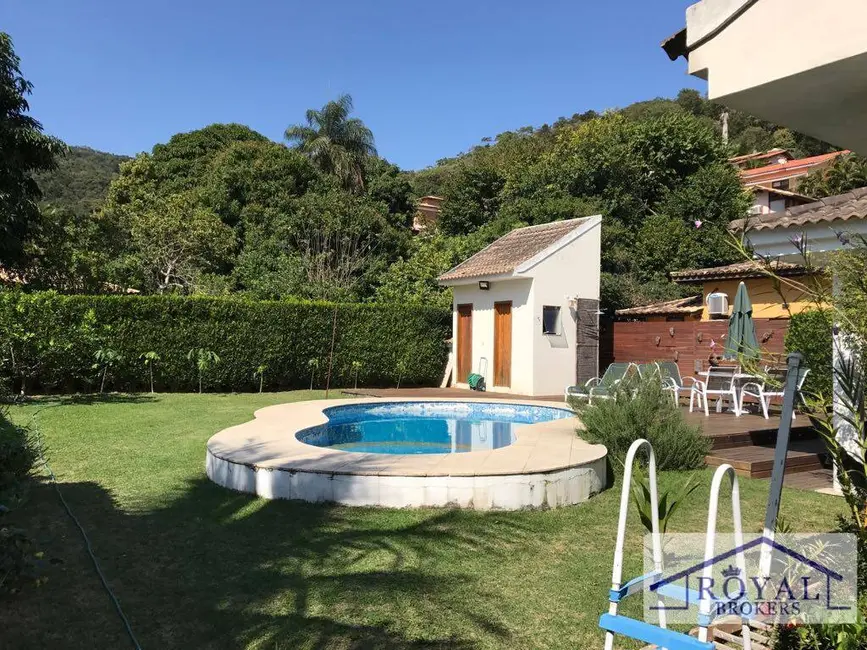 Casa de Condomínio com 4 quartos à venda, 600m2 em Engenho do Mato, Niteroi - RJ - imagem 4 Foto 4 de Casa de Condomínio com 4 quartos à venda, 600m2 em Engenho do Mato, Niteroi - RJ