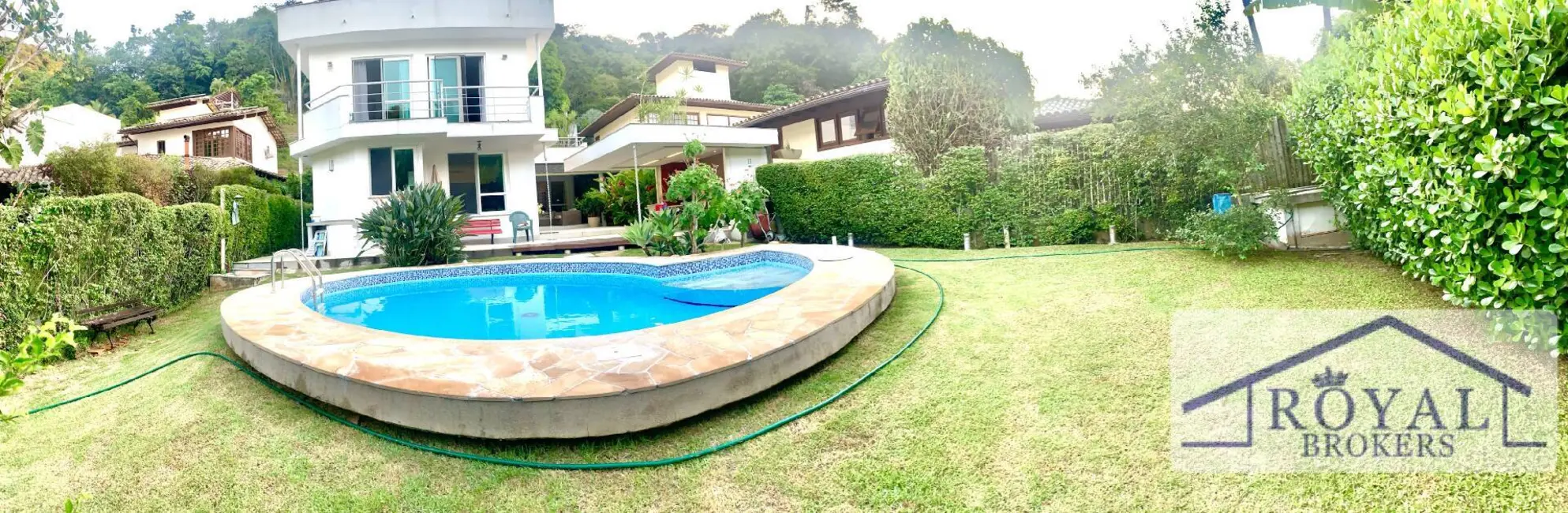 Foto 3 de Casa de Condomínio com 3 quartos à venda, 600m2 em Itaipu, Niteroi - RJ