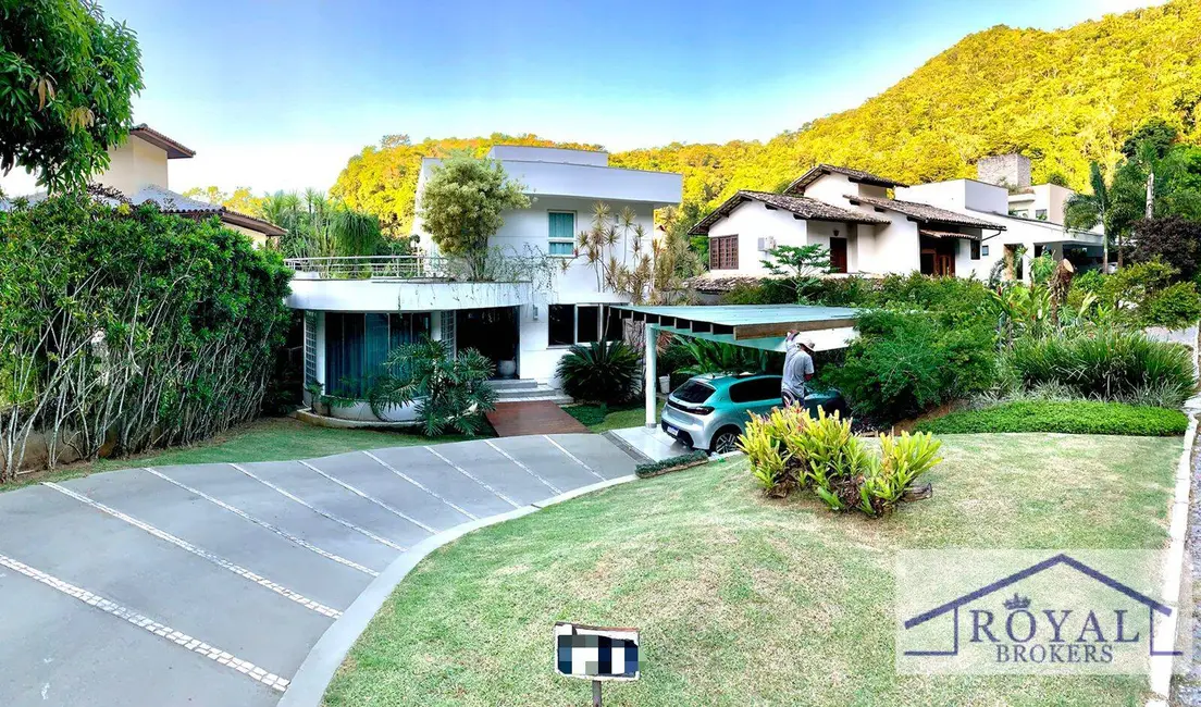 Foto 2 de Casa de Condomínio com 3 quartos à venda, 600m2 em Itaipu, Niteroi - RJ