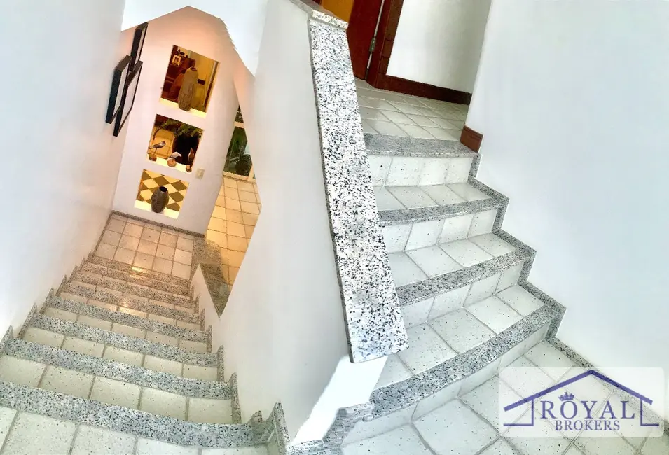 Foto 8 de Casa de Condomínio com 3 quartos à venda, 600m2 em Itaipu, Niteroi - RJ