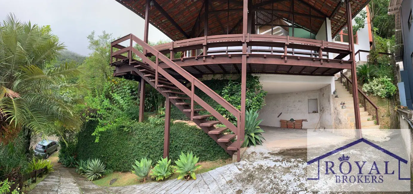 Foto 3 de Casa de Condomínio com 3 quartos à venda, 600m2 em Engenho do Mato, Niteroi - RJ