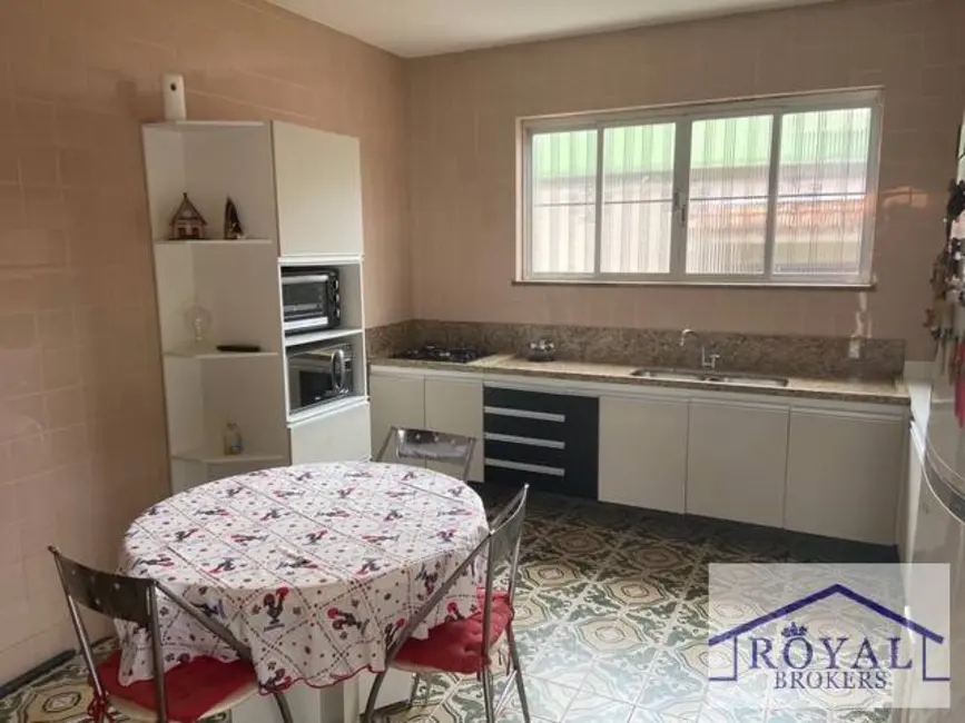 Foto 9 de Casa com 5 quartos à venda, 600m2 em Barroco (Itaipuaçu), Marica - RJ