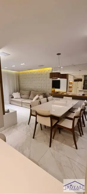 Apartamento com 2 quartos à venda, 110m2 em Icaraí, Niteroi - RJ - imagem 4 Foto 4 de Apartamento com 2 quartos à venda, 110m2 em Icaraí, Niteroi - RJ