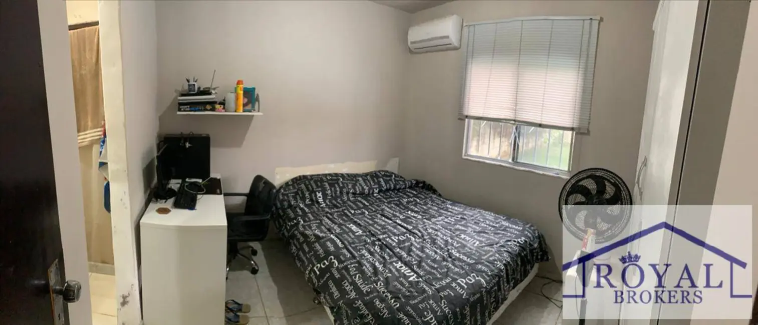 Foto 9 de Casa com 4 quartos à venda, 360m2 em Itaipu, Niteroi - RJ