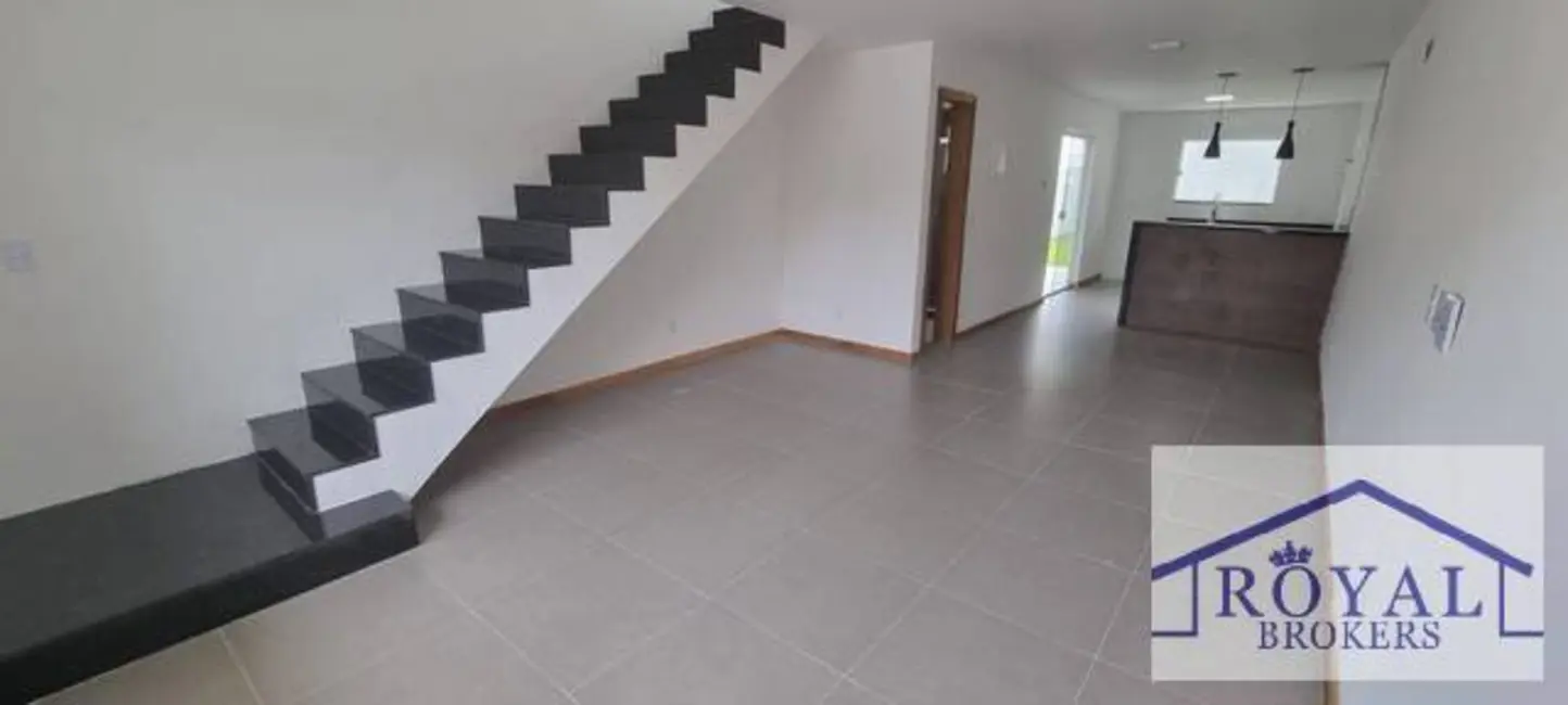 Foto 5 de Casa com 2 quartos à venda, 180m2 em Piratininga, Niteroi - RJ