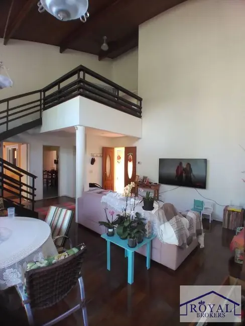 Foto 3 de Casa com 4 quartos à venda, 450m2 em Sapê, Niteroi - RJ