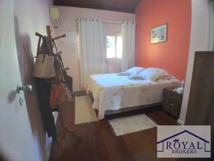 Foto 7 de Casa com 4 quartos à venda, 450m2 em Sapê, Niteroi - RJ