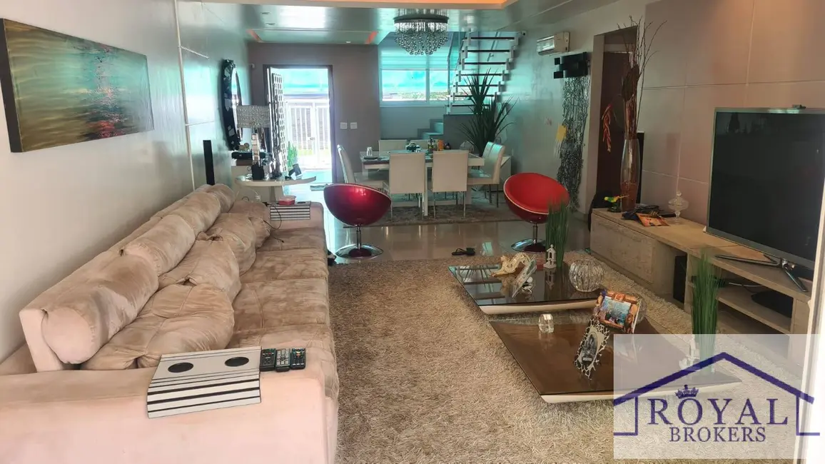 Foto 8 de Casa com 3 quartos à venda, 350m2 em Camboinhas, Niteroi - RJ