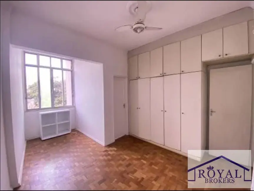 Apartamento com 2 quartos à venda, 80m2 em Icaraí, Niteroi - RJ - imagem 9 Foto 9 de Apartamento com 2 quartos à venda, 80m2 em Icaraí, Niteroi - RJ
