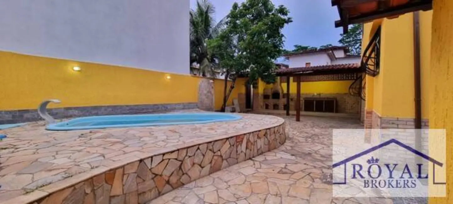 Foto 1 de Casa com 4 quartos à venda, 450m2 em Itaipu, Niteroi - RJ