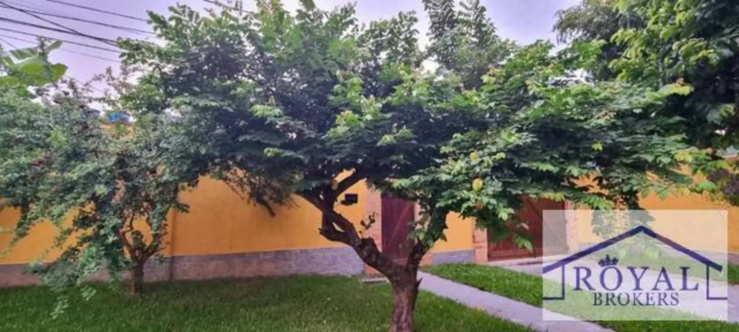 Foto 3 de Casa com 4 quartos à venda, 450m2 em Itaipu, Niteroi - RJ