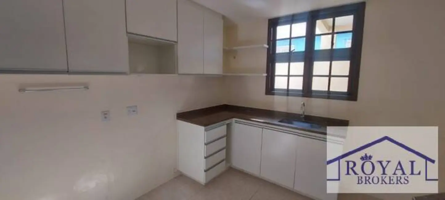 Foto 6 de Casa com 5 quartos à venda, 360m2 em Itaipu, Niteroi - RJ