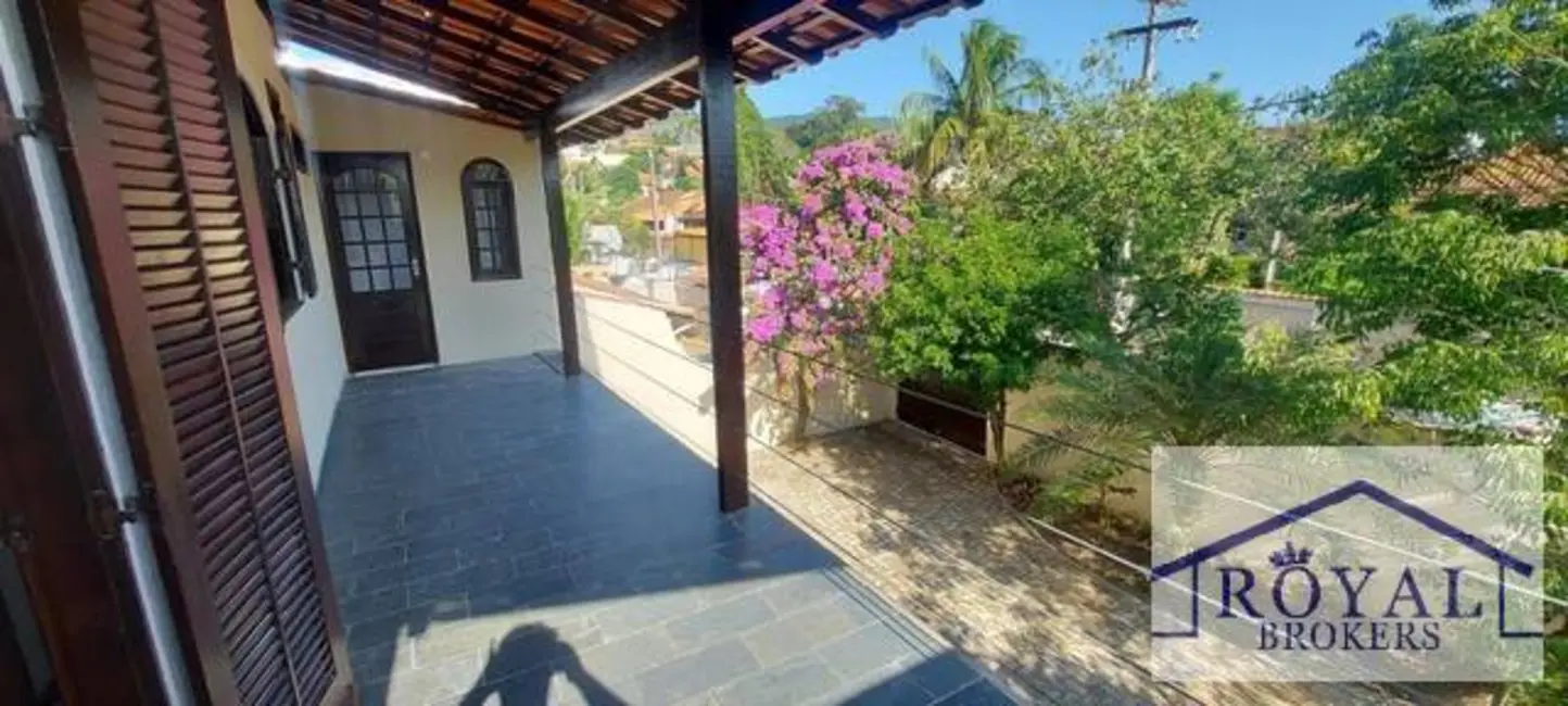 Foto 3 de Casa com 5 quartos à venda, 360m2 em Itaipu, Niteroi - RJ