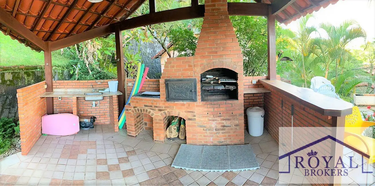 Casa com 3 quartos à venda, 1208m2 em Piratininga, Niteroi - RJ - imagem 7 Foto 7 de Casa com 3 quartos à venda, 1208m2 em Piratininga, Niteroi - RJ