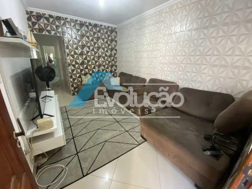Foto 2 de Casa com 2 quartos à venda, 136m2 em Rio De Janeiro - RJ