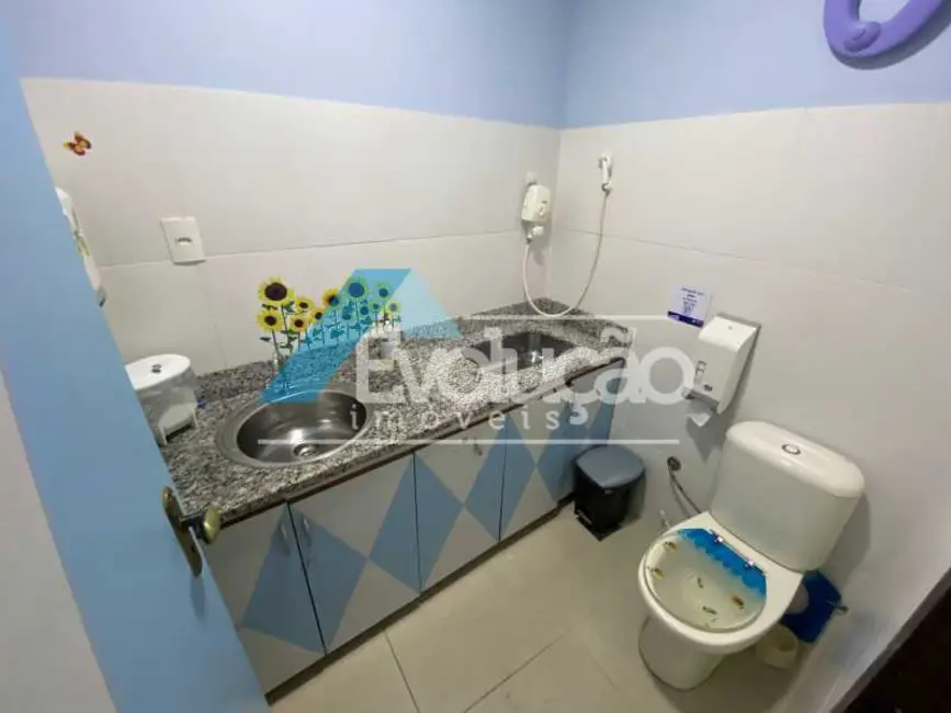 Prédio Inteiro para alugar, 142m2 em Rio De Janeiro - RJ - imagem 5 Foto 5 de Prédio Inteiro para alugar, 142m2 em Rio De Janeiro - RJ