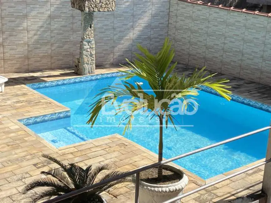 Foto 1 de Casa com 4 quartos à venda, 300m2 em Rio De Janeiro - RJ
