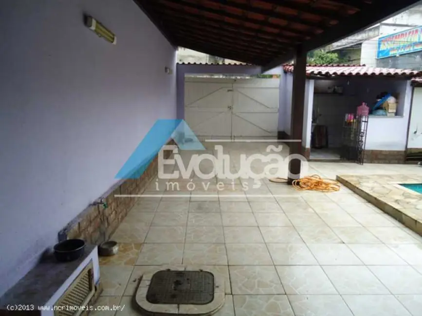 Casa com 3 quartos à venda, 257m2 em Rio De Janeiro - RJ - imagem 3 Foto 3 de Casa com 3 quartos à venda, 257m2 em Rio De Janeiro - RJ