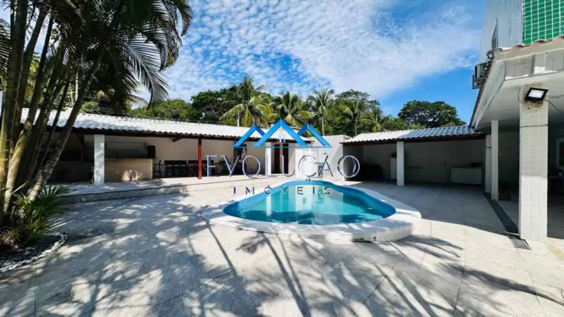 Sítio / Rancho com 4 quartos à venda, 600m2 em Rio De Janeiro - RJ - imagem 2 Foto 2 de Sítio / Rancho com 4 quartos à venda, 600m2 em Rio De Janeiro - RJ