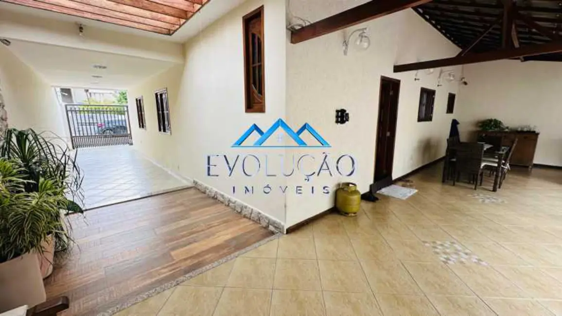 Foto 9 de Casa com 3 quartos à venda, 308m2 em Rio De Janeiro - RJ