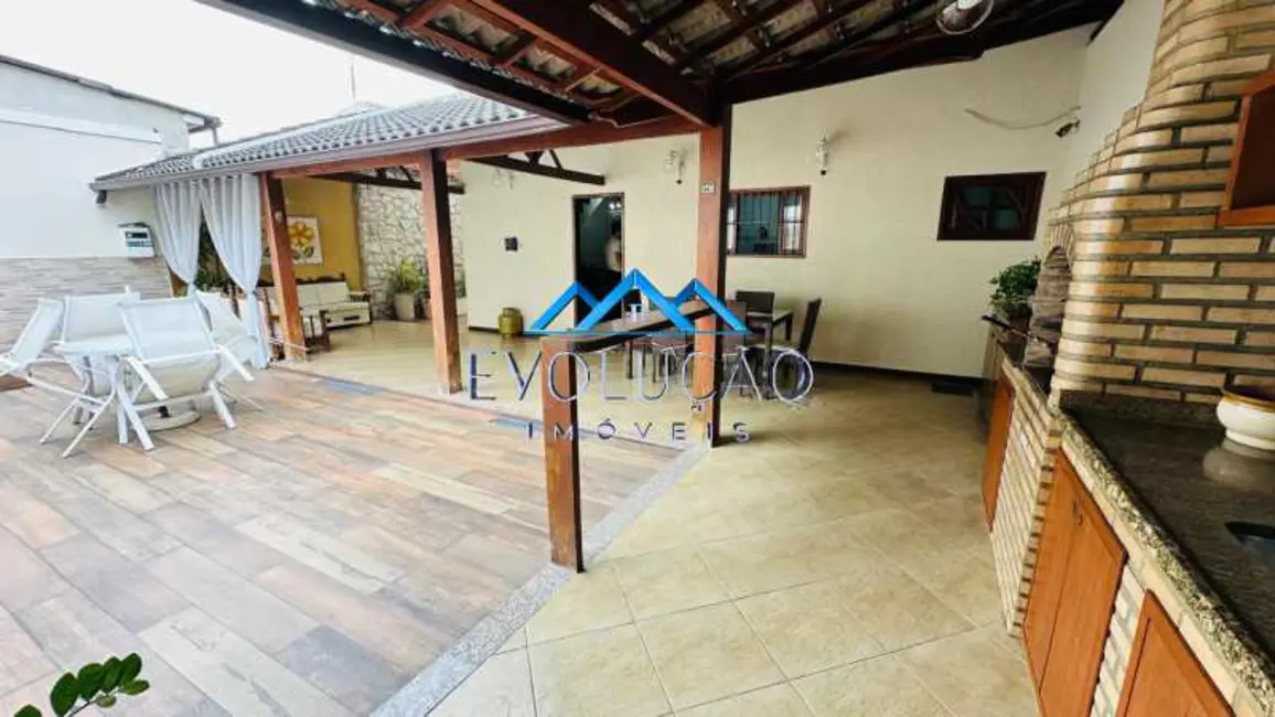 Foto 5 de Casa com 3 quartos à venda, 308m2 em Rio De Janeiro - RJ