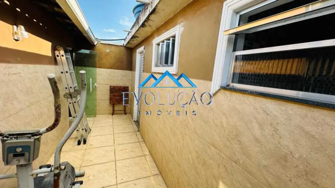 Foto 9 de Casa com 3 quartos à venda, 200m2 em Rio De Janeiro - RJ