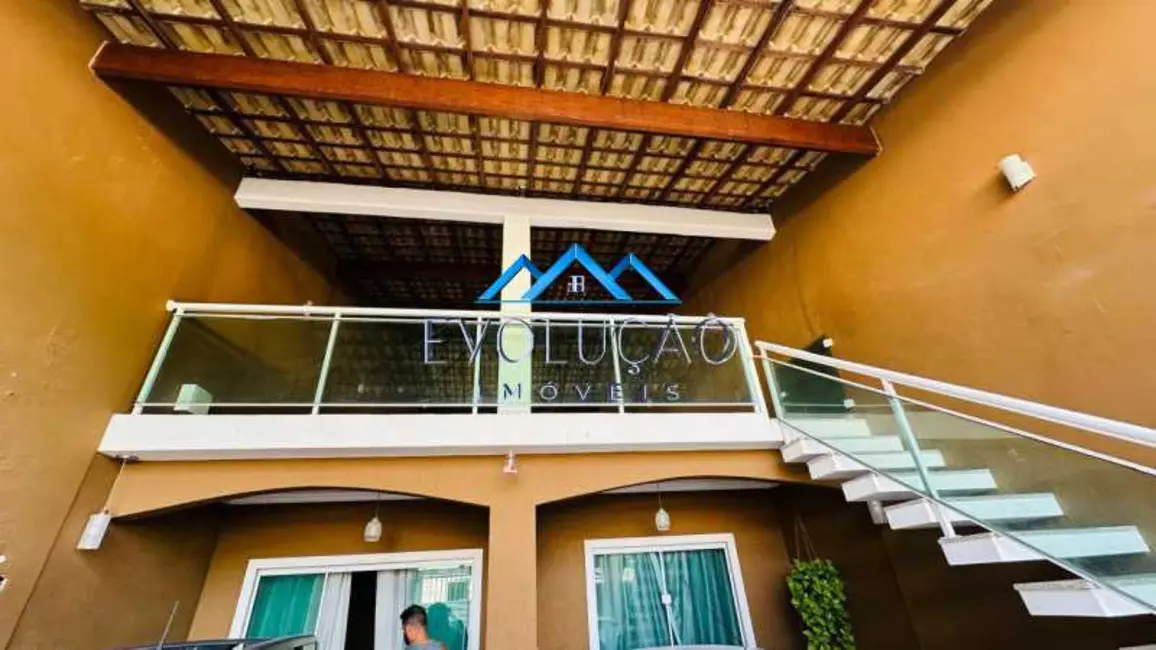 Foto 3 de Casa com 3 quartos à venda, 200m2 em Rio De Janeiro - RJ