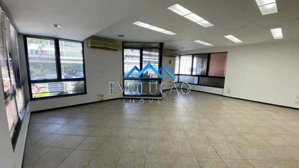 Prédio Inteiro para alugar, 1071m2 em Rio De Janeiro - RJ - imagem 5 Foto 5 de Prédio Inteiro para alugar, 1071m2 em Rio De Janeiro - RJ