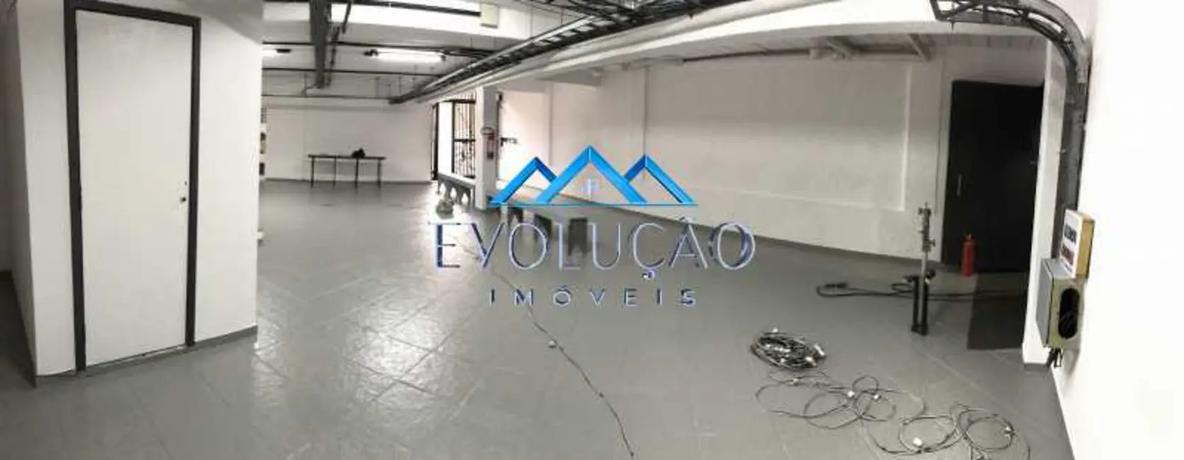 Prédio Inteiro para alugar, 1071m2 em Rio De Janeiro - RJ - imagem 4 Foto 4 de Prédio Inteiro para alugar, 1071m2 em Rio De Janeiro - RJ