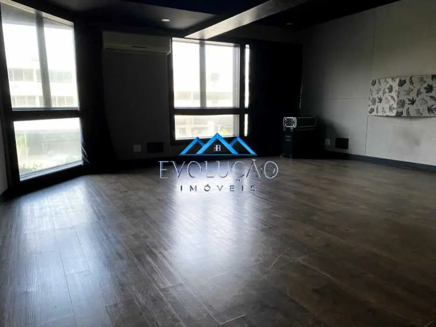 Prédio Inteiro para alugar, 1071m2 em Rio De Janeiro - RJ - imagem 8 Foto 8 de Prédio Inteiro para alugar, 1071m2 em Rio De Janeiro - RJ