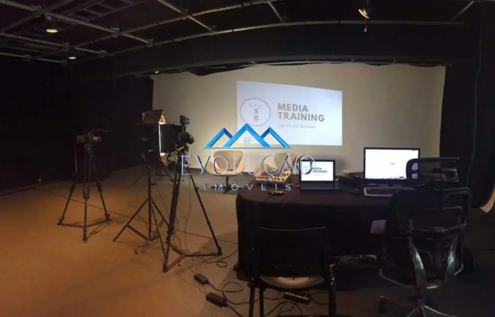 Foto 9 de Prédio Inteiro à venda, 1071m2 em Rio De Janeiro - RJ