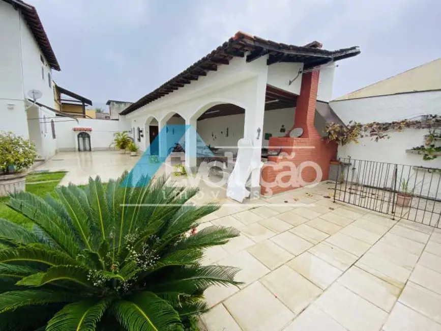Foto 4 de Casa com 3 quartos à venda, 300m2 em Rio De Janeiro - RJ