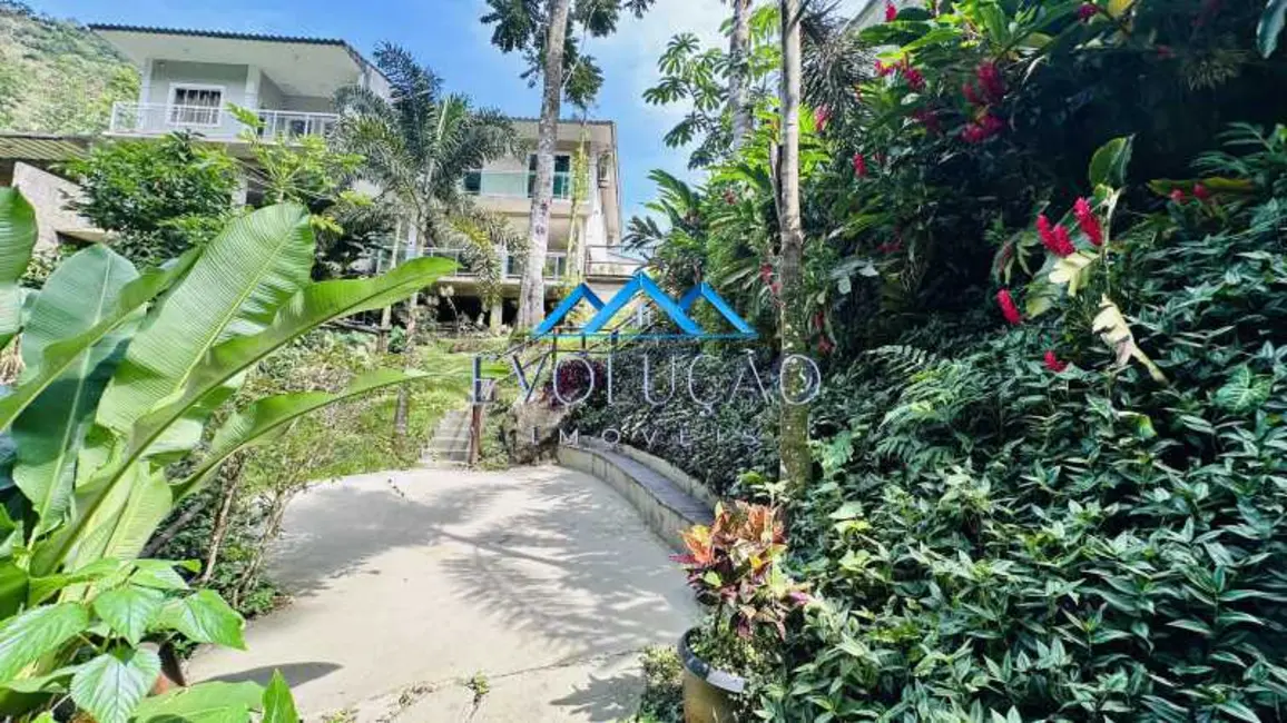 Foto 3 de Casa de Condomínio com 3 quartos à venda, 150m2 em Mangaratiba - RJ