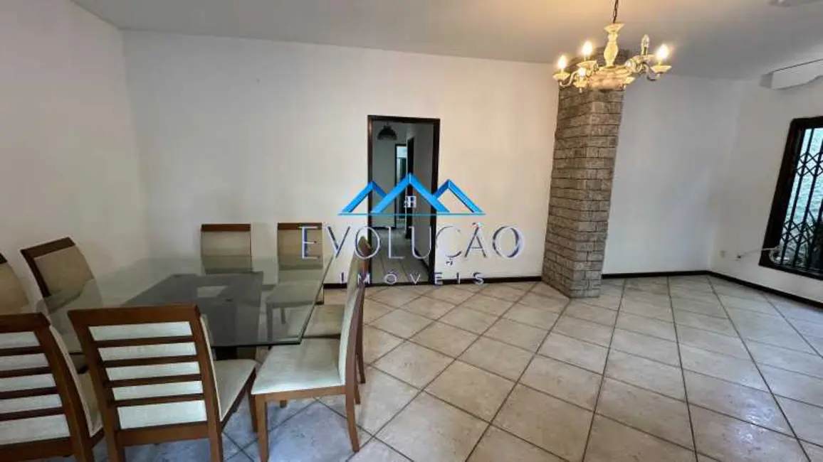 Foto 8 de Casa de Condomínio com 3 quartos à venda, 180m2 em Rio De Janeiro - RJ