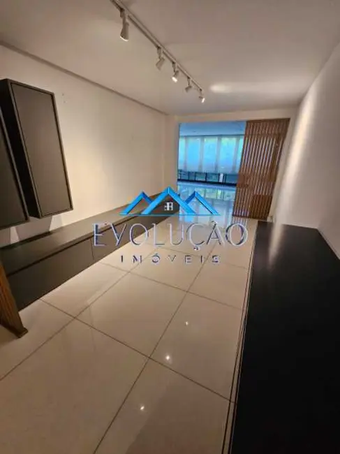 Foto 3 de Apartamento com 3 quartos à venda, 120m2 em Rio De Janeiro - RJ