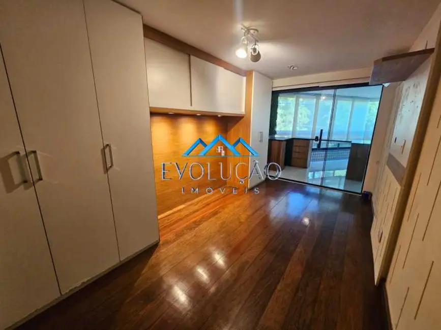 Foto 4 de Apartamento com 3 quartos à venda, 120m2 em Rio De Janeiro - RJ