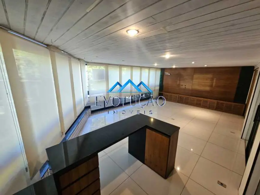Foto 2 de Apartamento com 3 quartos à venda, 120m2 em Rio De Janeiro - RJ
