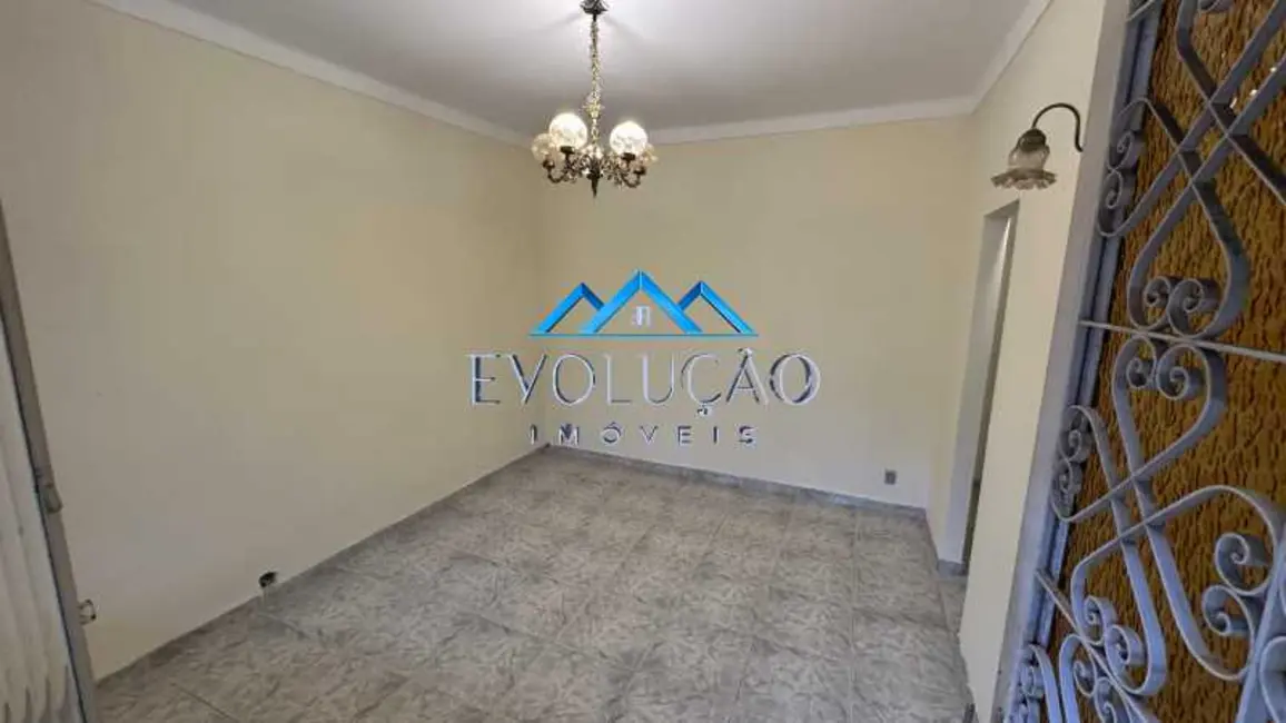 Foto 2 de Casa com 3 quartos à venda, 150m2 em Rio De Janeiro - RJ