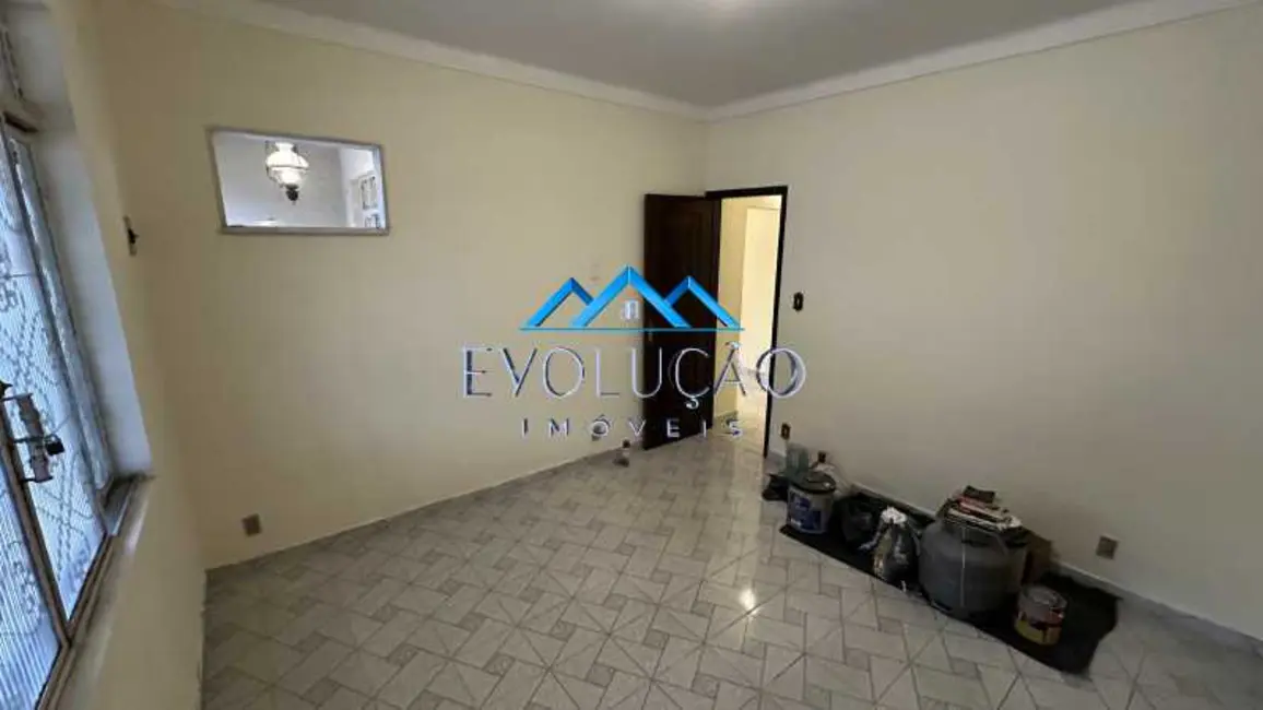 Casa com 3 quartos à venda, 150m2 em Rio De Janeiro - RJ - imagem 3 Foto 3 de Casa com 3 quartos à venda, 150m2 em Rio De Janeiro - RJ