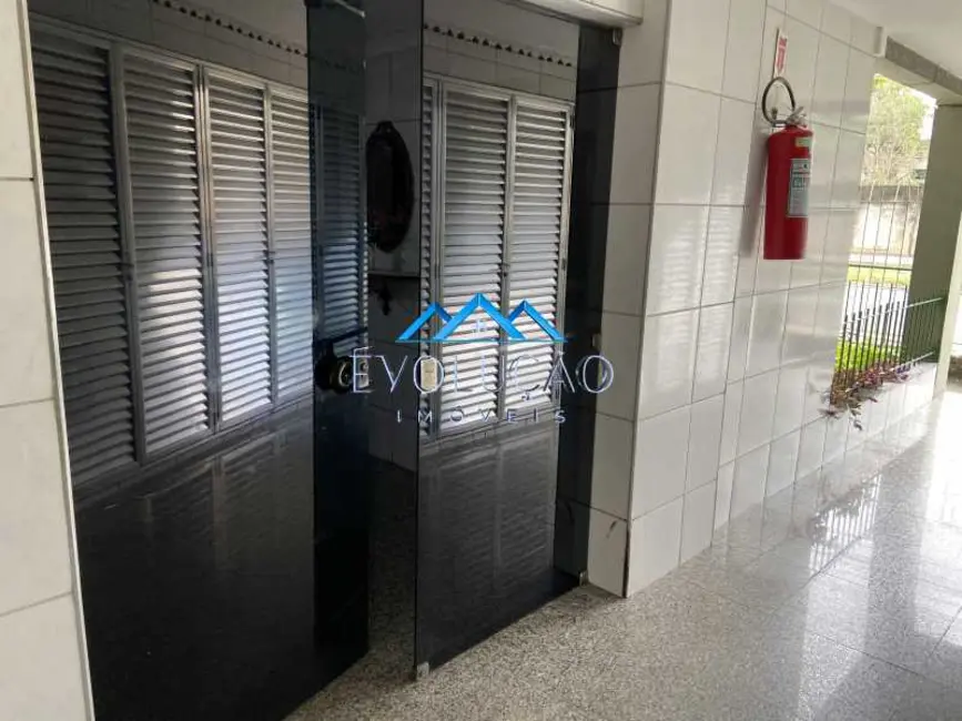 Apartamento com 2 quartos para alugar, 49m2 em Rio De Janeiro - RJ - imagem 3 Foto 3 de Apartamento com 2 quartos para alugar, 49m2 em Rio De Janeiro - RJ