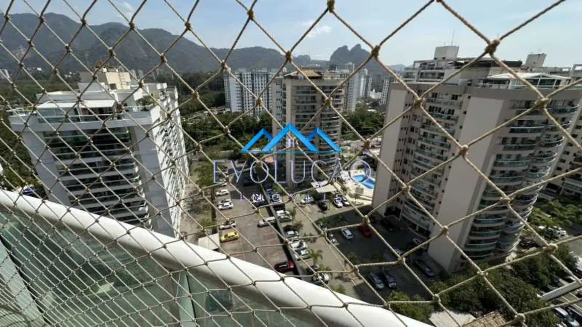 Cobertura com 2 quartos para alugar, 140m2 em Rio De Janeiro - RJ - imagem 7 Foto 7 de Cobertura com 2 quartos para alugar, 140m2 em Rio De Janeiro - RJ