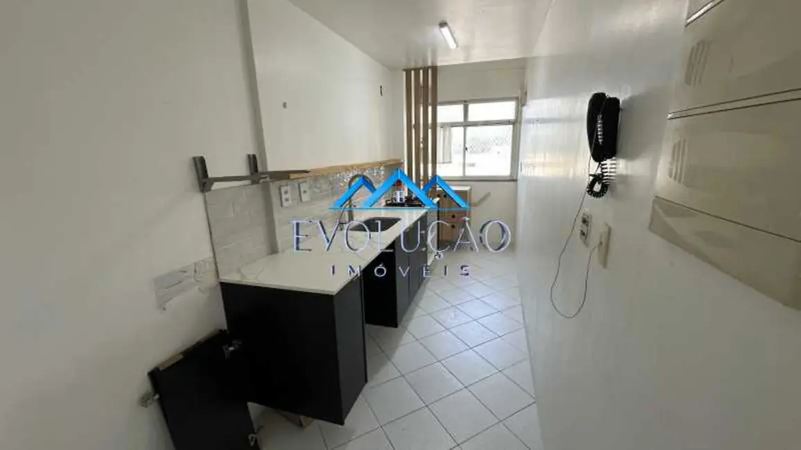 Cobertura com 2 quartos para alugar, 140m2 em Rio De Janeiro - RJ - imagem 2 Foto 2 de Cobertura com 2 quartos para alugar, 140m2 em Rio De Janeiro - RJ