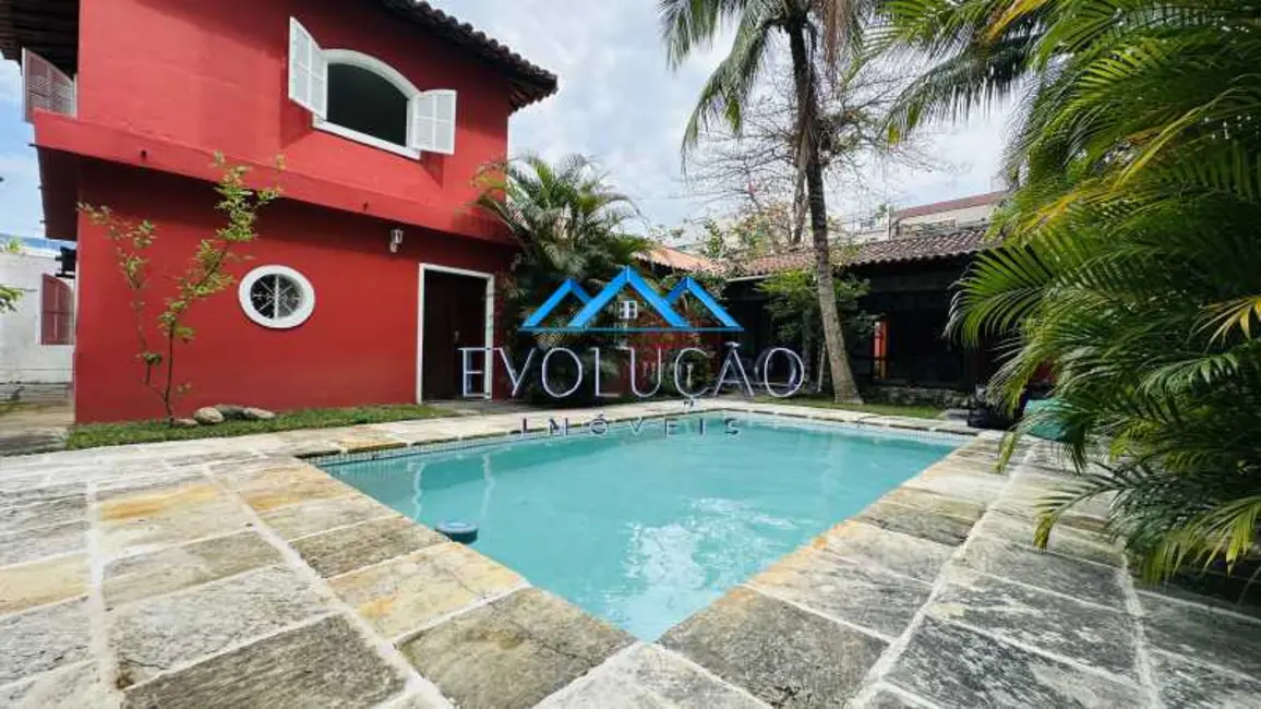 Foto 4 de Casa com 3 quartos à venda, 316m2 em Rio De Janeiro - RJ