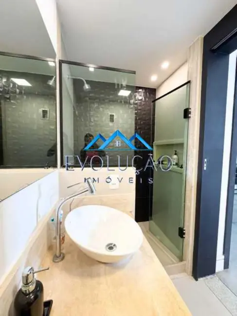 Foto 3 de Cobertura com 2 quartos à venda, 124m2 em Rio De Janeiro - RJ