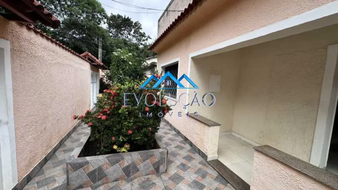 Foto 2 de Casa com 3 quartos à venda, 157m2 em Rio De Janeiro - RJ
