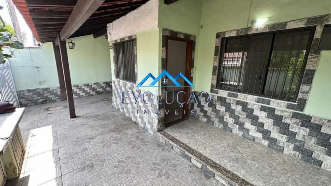 Foto 3 de Casa com 2 quartos à venda, 117m2 em Rio De Janeiro - RJ