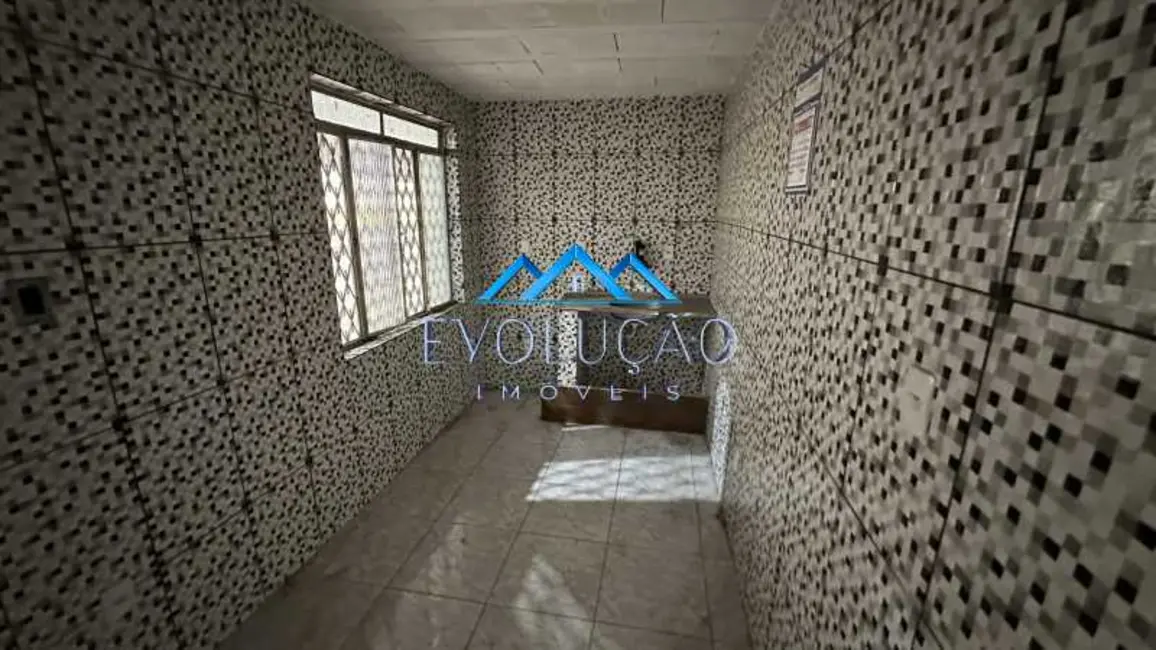 Armazém / Galpão para alugar, 230m2 em Rio De Janeiro - RJ - imagem 5 Foto 5 de Armazém / Galpão para alugar, 230m2 em Rio De Janeiro - RJ