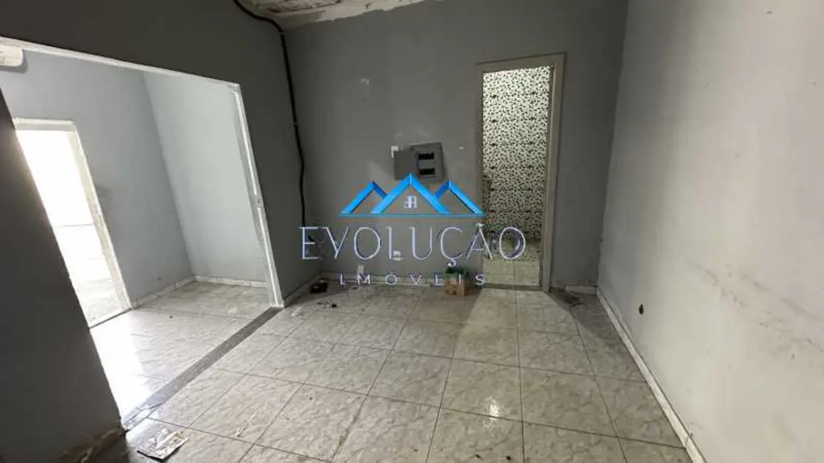 Armazém / Galpão para alugar, 230m2 em Rio De Janeiro - RJ - imagem 4 Foto 4 de Armazém / Galpão para alugar, 230m2 em Rio De Janeiro - RJ