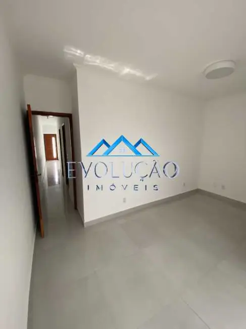 Casa com 2 quartos à venda, 69m2 em Rio De Janeiro - RJ - imagem 3 Foto 3 de Casa com 2 quartos à venda, 69m2 em Rio De Janeiro - RJ