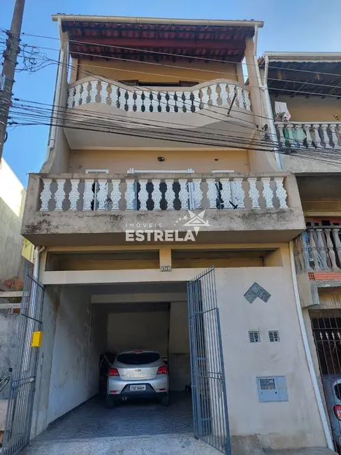 Foto 1 de Casa com 2 quartos à venda, 125m2 em Parque Mirante da Mata, Cotia - SP
